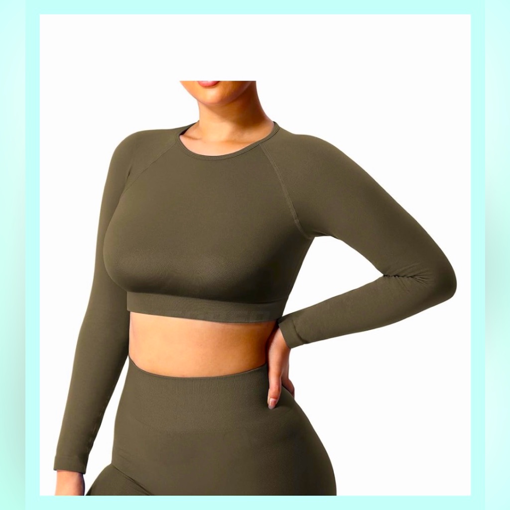 New! Women’s Sexy Cropped Workout Top!